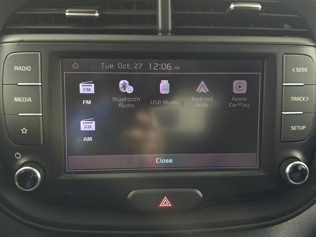 Used 2022 Kia Soul LX w/ Technology Package FWD image 23