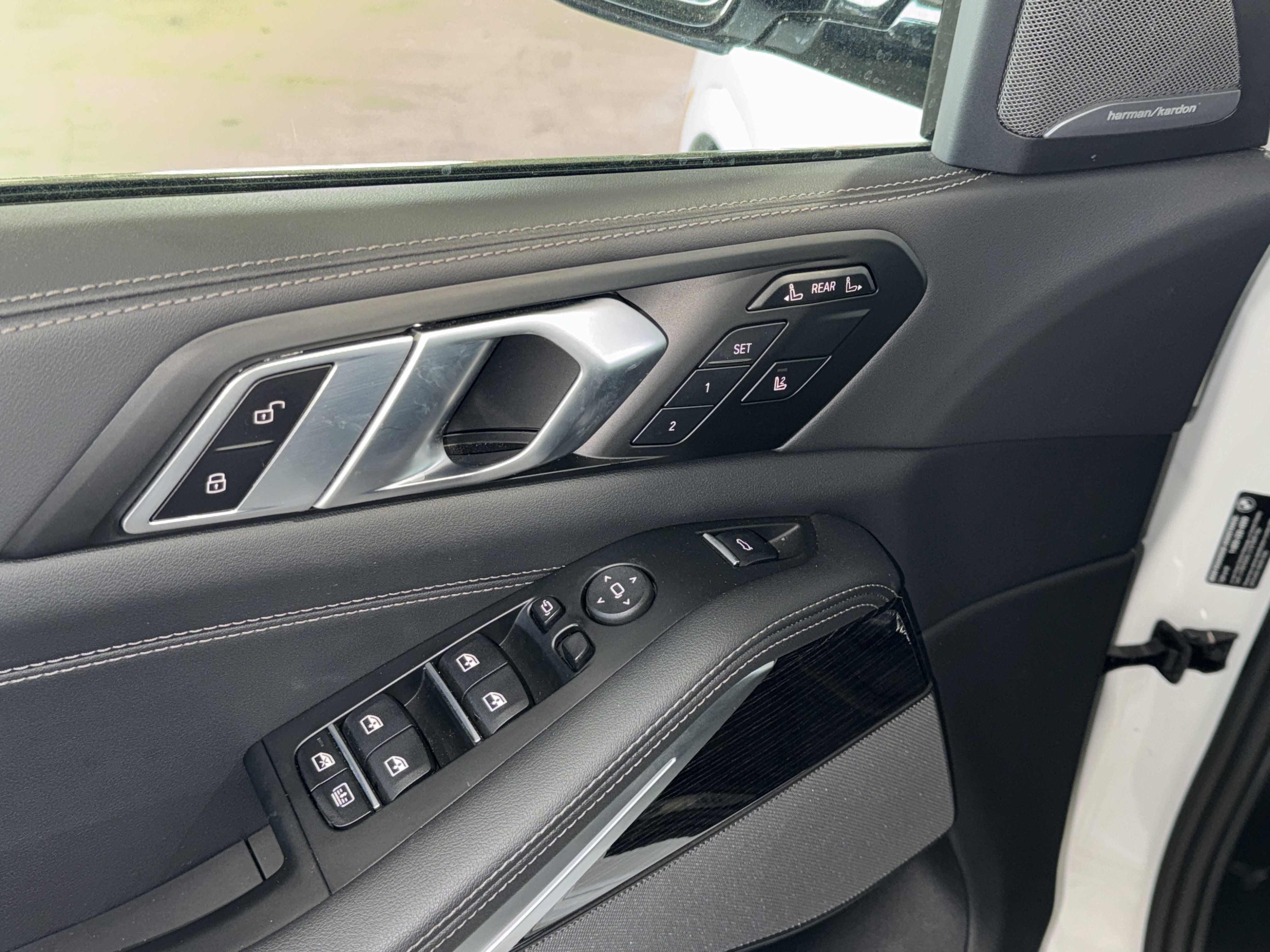 Used 2026 BMW X7 xDrive40i image 19