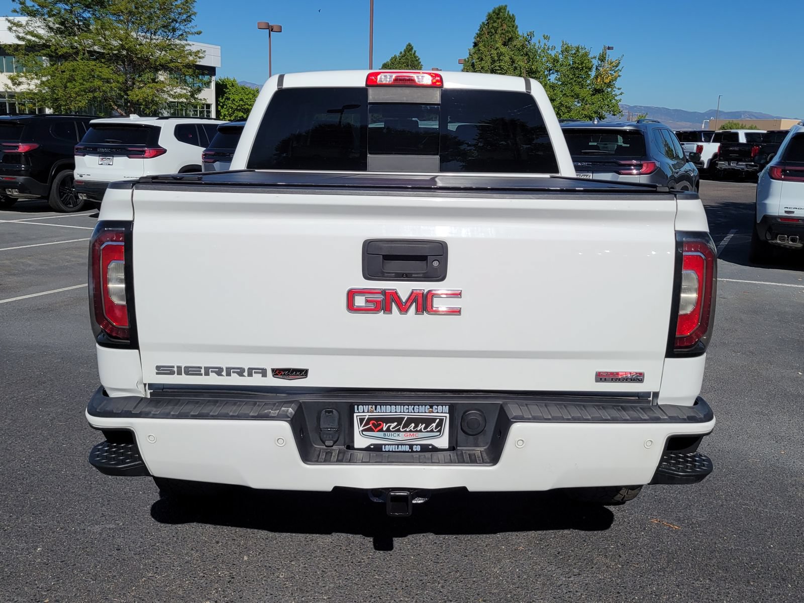 Used 2018 GMC Sierra 1500 SLT AWD/4WD image 10