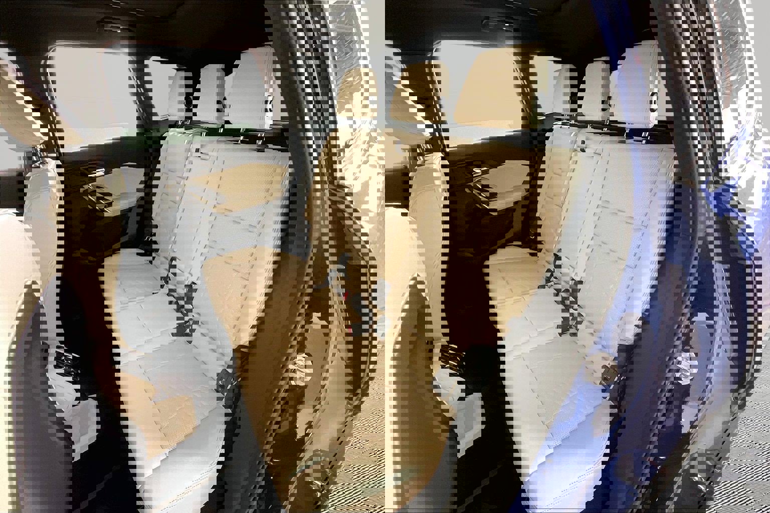 Certified 2025 BMW X1 xDrive28i w/ Convenience Package image 26