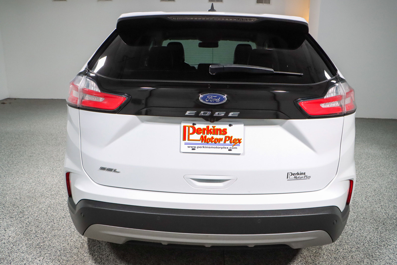 Used 2021 Ford Edge SEL image 8