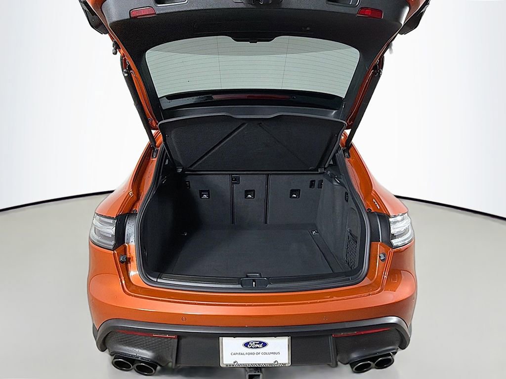 Used 2024 Porsche Macan GTS image 15
