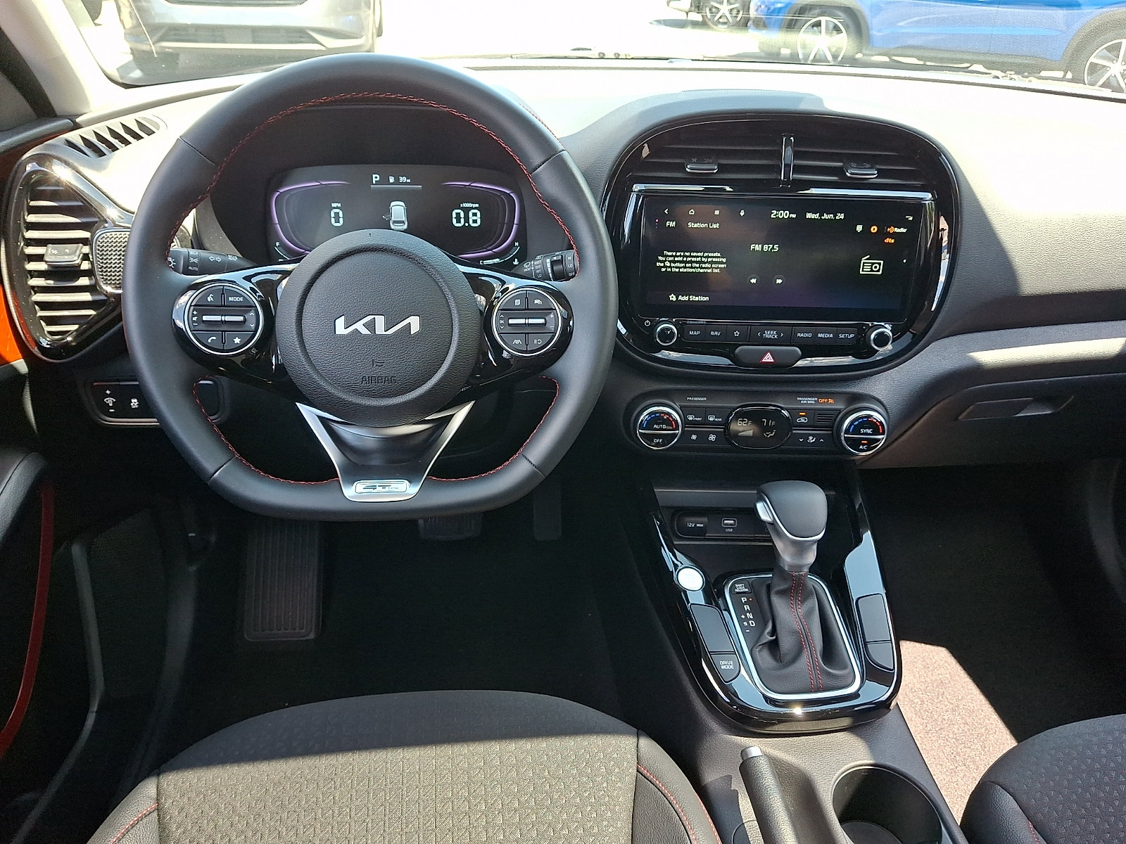Certified 2025 Kia Soul GT-Line FWD image 10