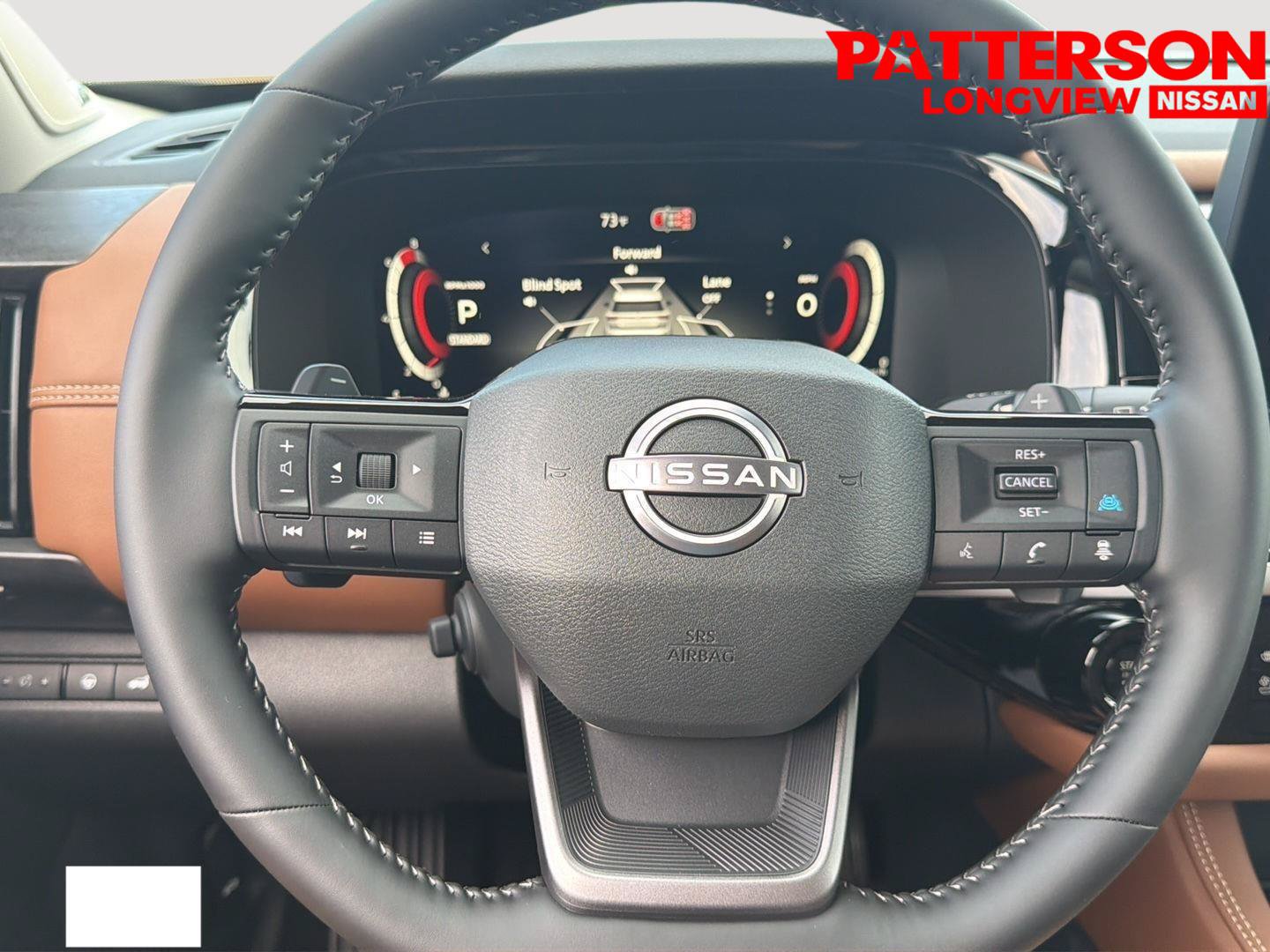 Used 2026 Nissan Pathfinder Platinum FWD image 17