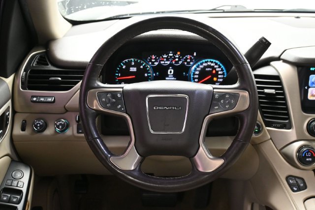 Used 2017 GMC Yukon Denali w/ Open Road Package AWD/4WD image 27