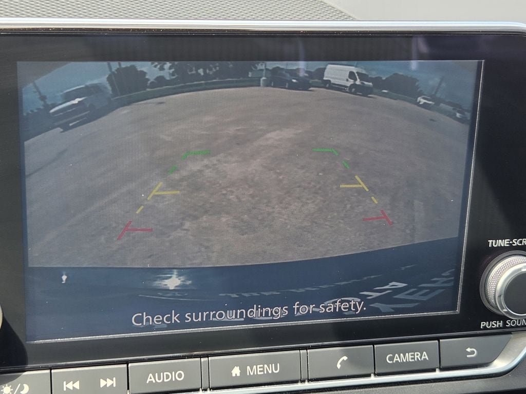 Used 2024 Nissan Altima 2.5 SV FWD image 19