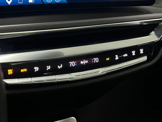 Used 2024 Cadillac Lyriq Tech RWD image 25