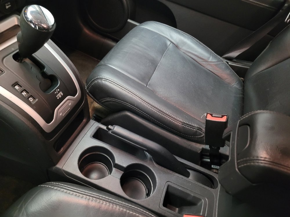 Used 2016 Jeep Compass High Altitude FWD image 26