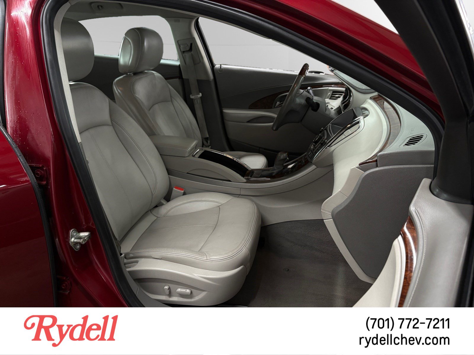 Used 2010 Buick LaCrosse CXS FWD image 16