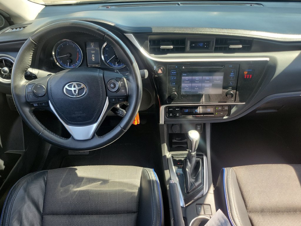 Used 2019 Toyota Corolla SE w/ Carpet Mat Package (TMS) FWD image 9