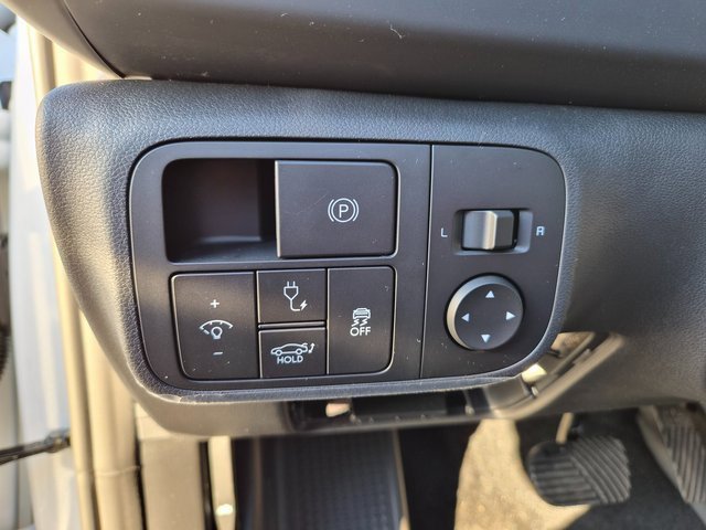 New 2025 Hyundai Ioniq 6 SEL image 15