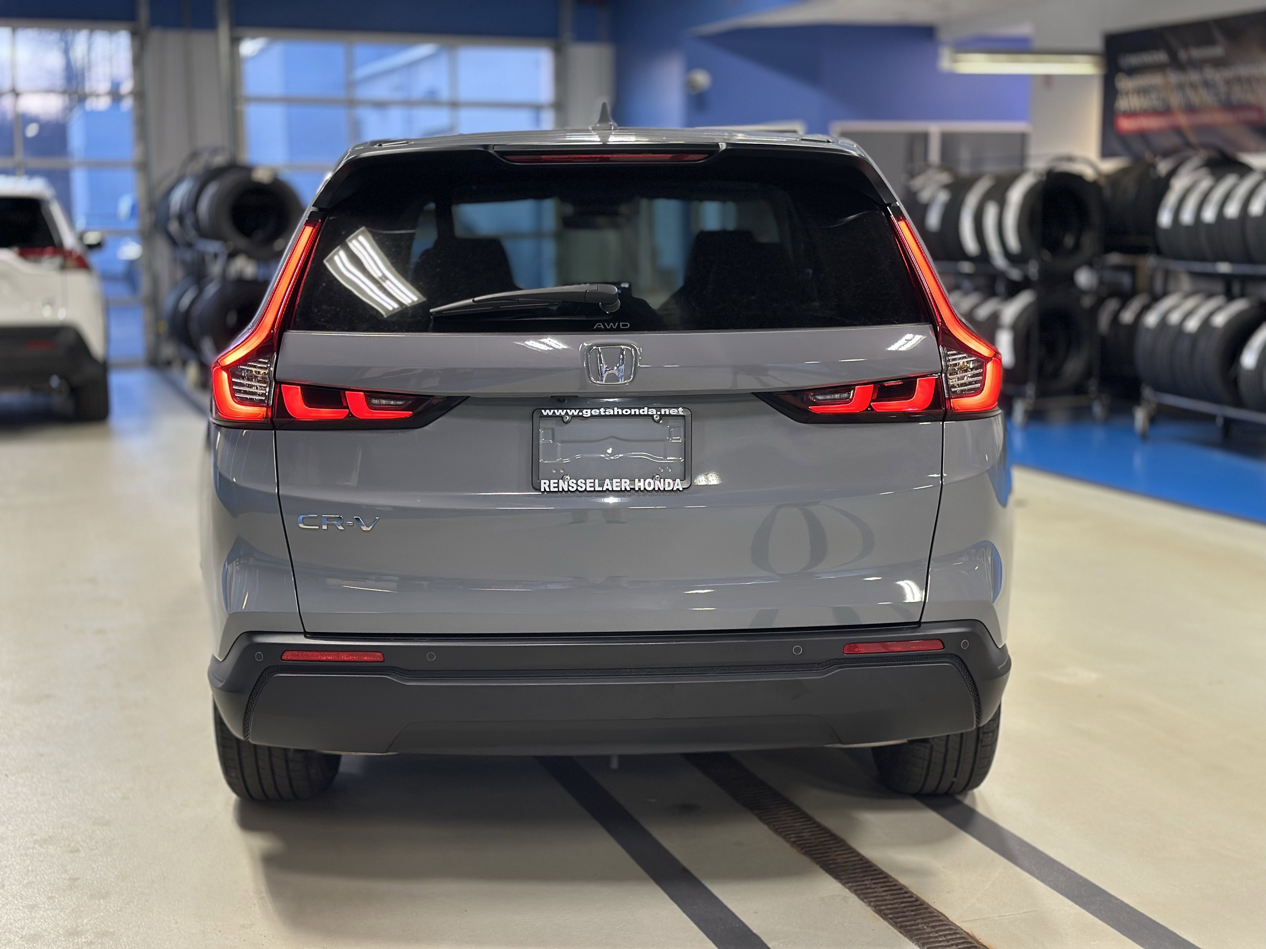 Used 2023 Honda CR-V EX-L image 5