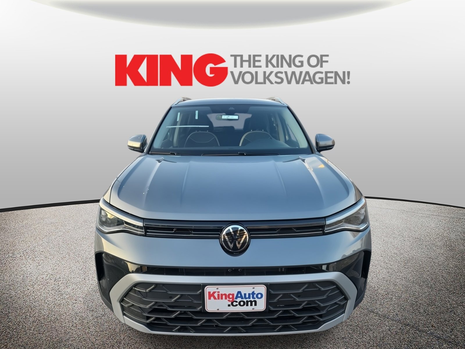 New 2026 Volkswagen Taos SE image 9