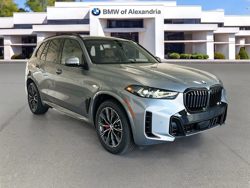 New 2026 BMW X5 xDrive40i w/ M Sport Package AWD/4WD image 3