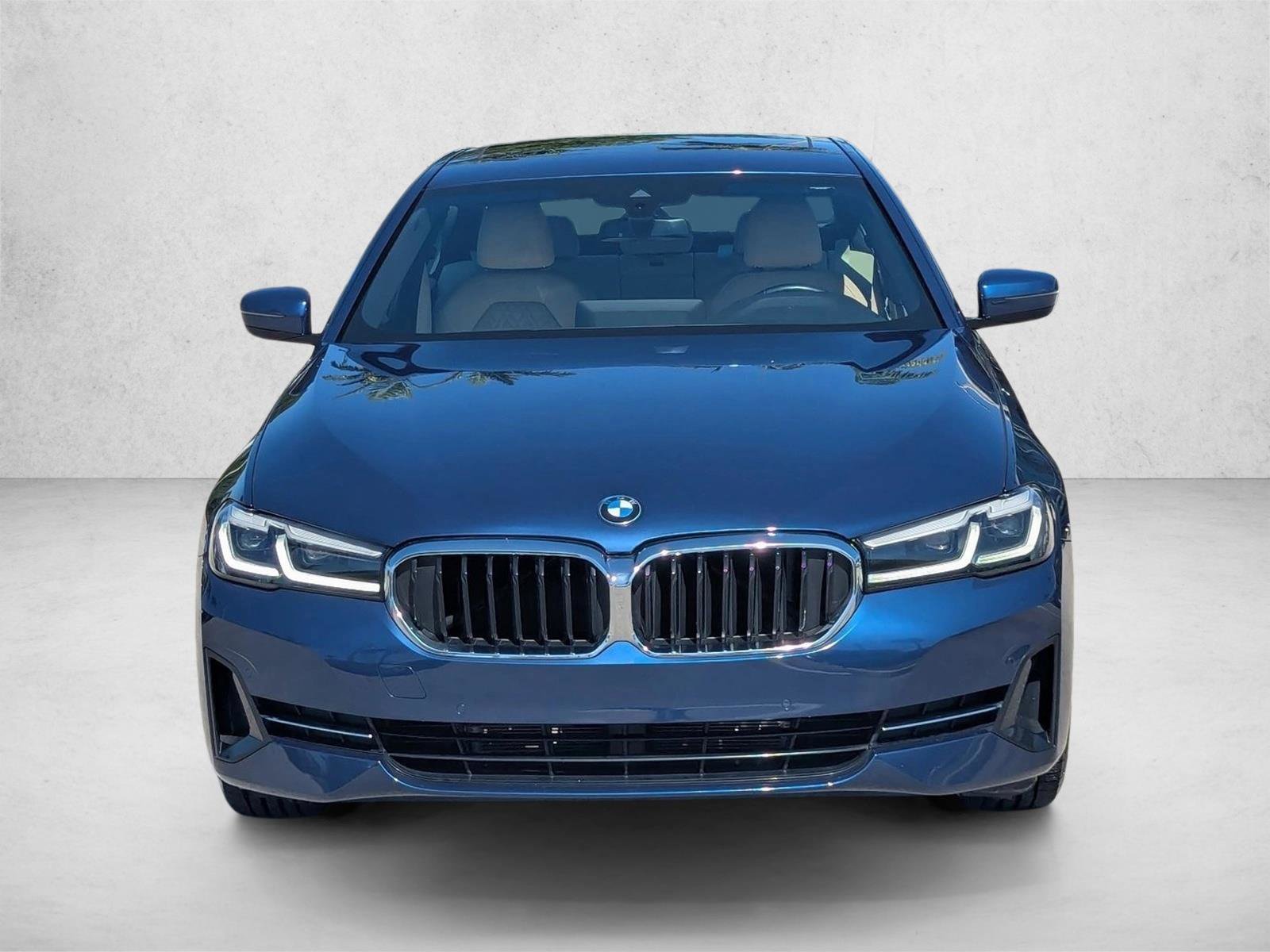 Certified 2023 BMW 530i w/ Convenience Package RWD image 2