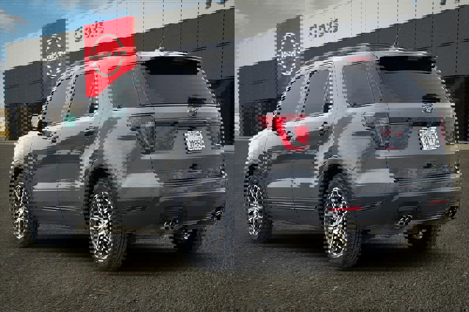 Used 2018 Ford Explorer Sport w/ Equipment Group 401A image 7