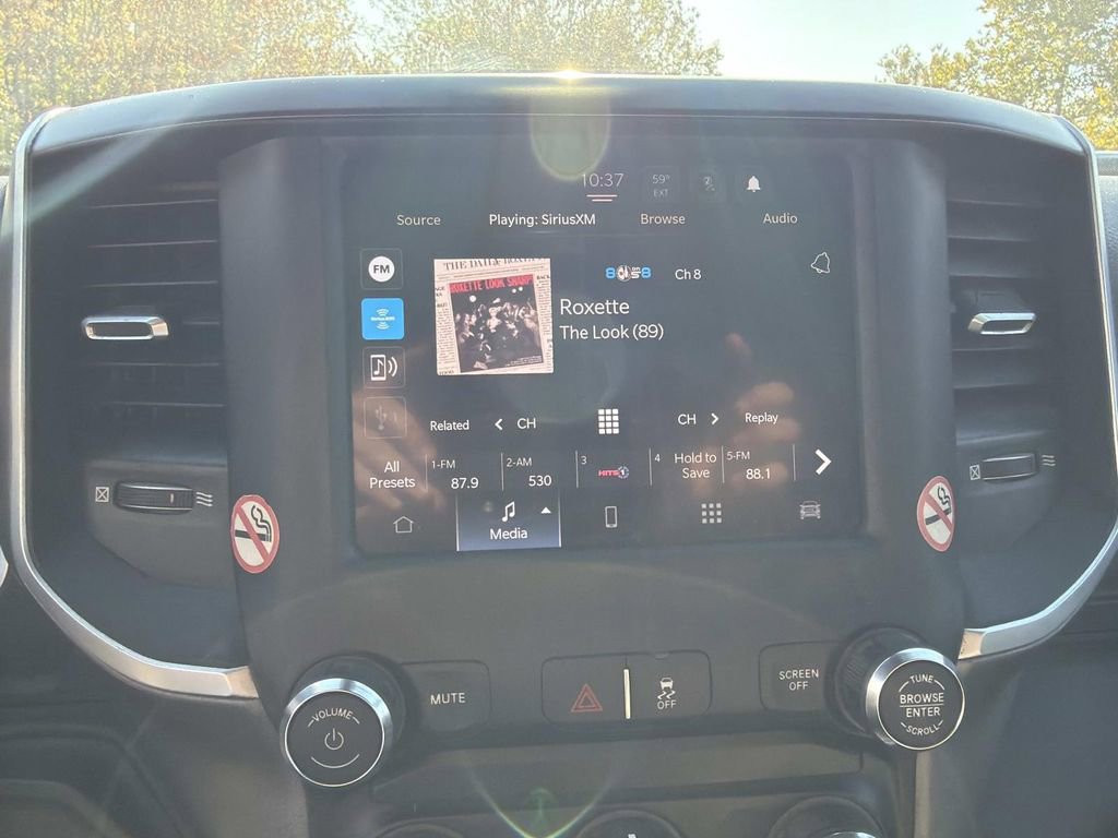 Used 2024 RAM 3500 Big Horn image 34