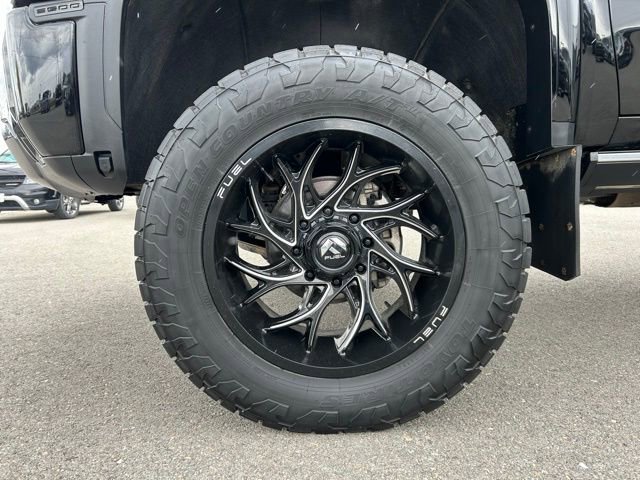 Used 2024 GMC Sierra 3500 Denali Ultimate AWD/4WD image 14