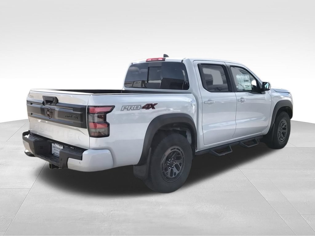 New 2026 Nissan Frontier PRO-4X w/ Tow Package AWD/4WD image 8