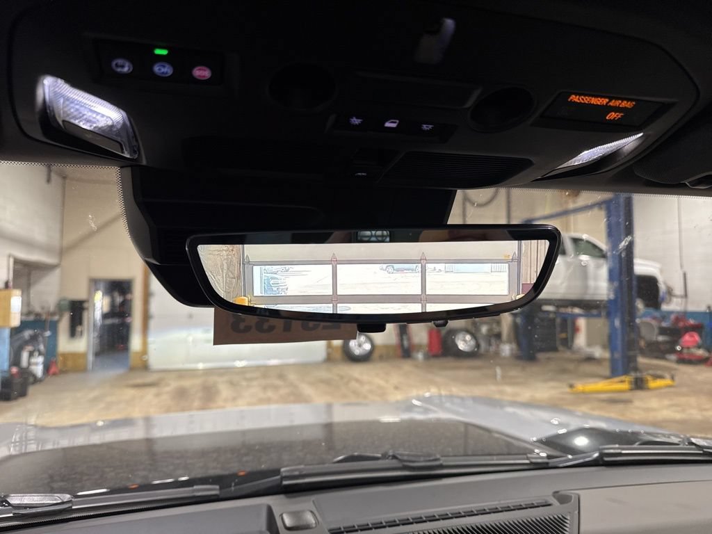 New 2025 GMC Hummer EV 2X AWD/4WD image 30