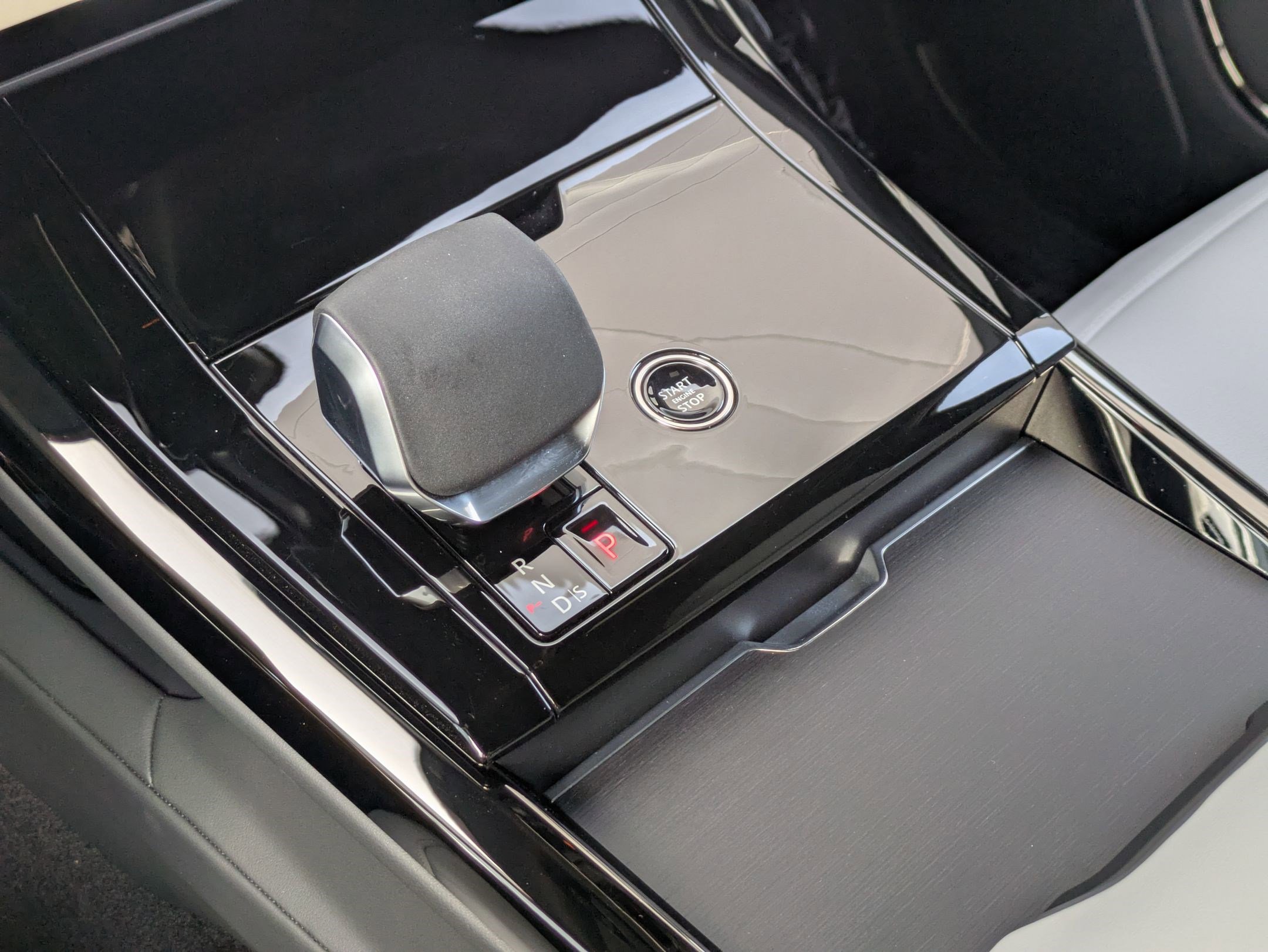 Certified 2025 Land Rover Range Rover Sport image 22