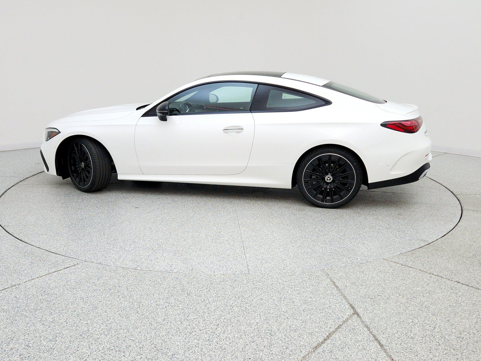 New 2027 Mercedes-Benz CLE 300 4MATIC Coupe image 11