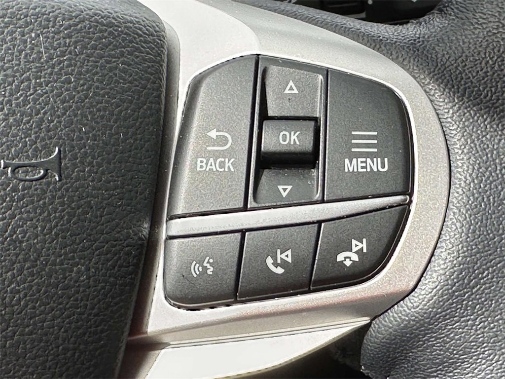 Used 2022 Ford Explorer XLT w/ Equipment Group 202A image 22