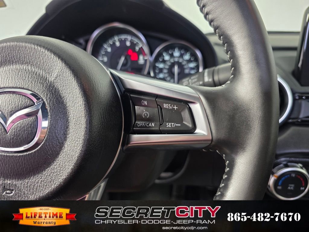 Used 2023 MAZDA MX-5 Miata Grand Touring w/ Weather Package image 16