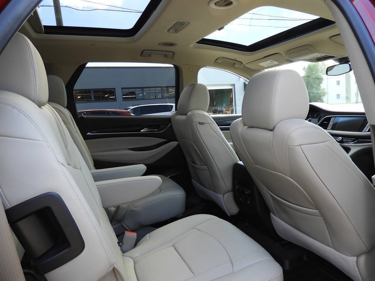 Used 2019 Buick Enclave Premium w/ Experience Buick Package AWD/4WD image 34
