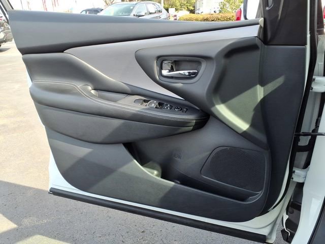 Used 2024 Nissan Murano SV w/ SV Midnight Edition Package image 20