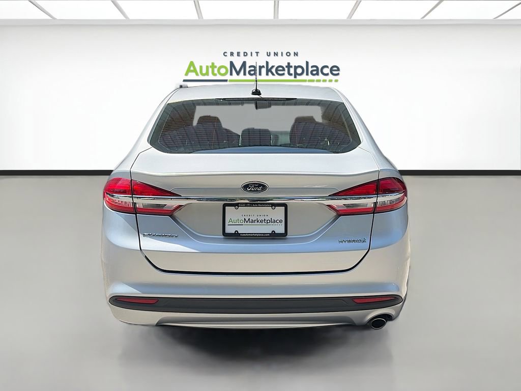 Used 2018 Ford Fusion S FWD image 6