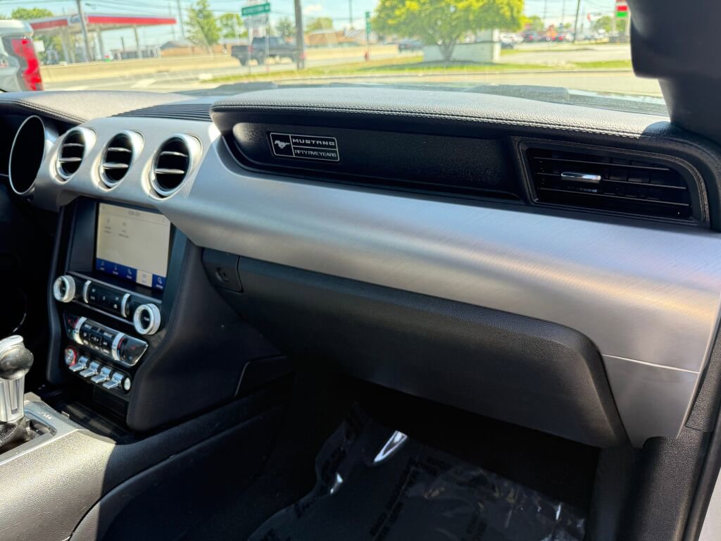 Used 2020 Ford Mustang Premium RWD image 26