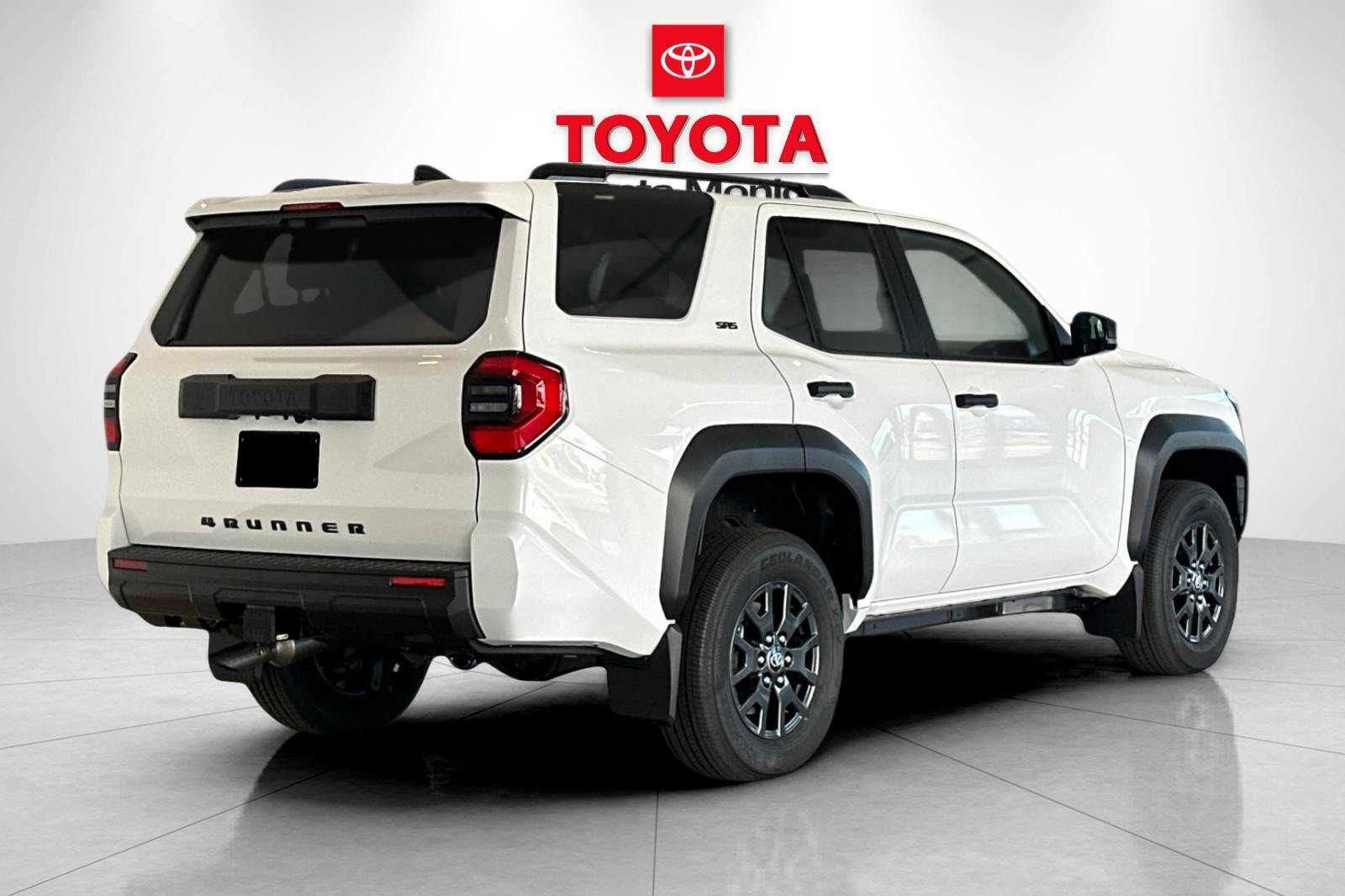 New 2026 Toyota 4Runner SR5 AWD/4WD image 3