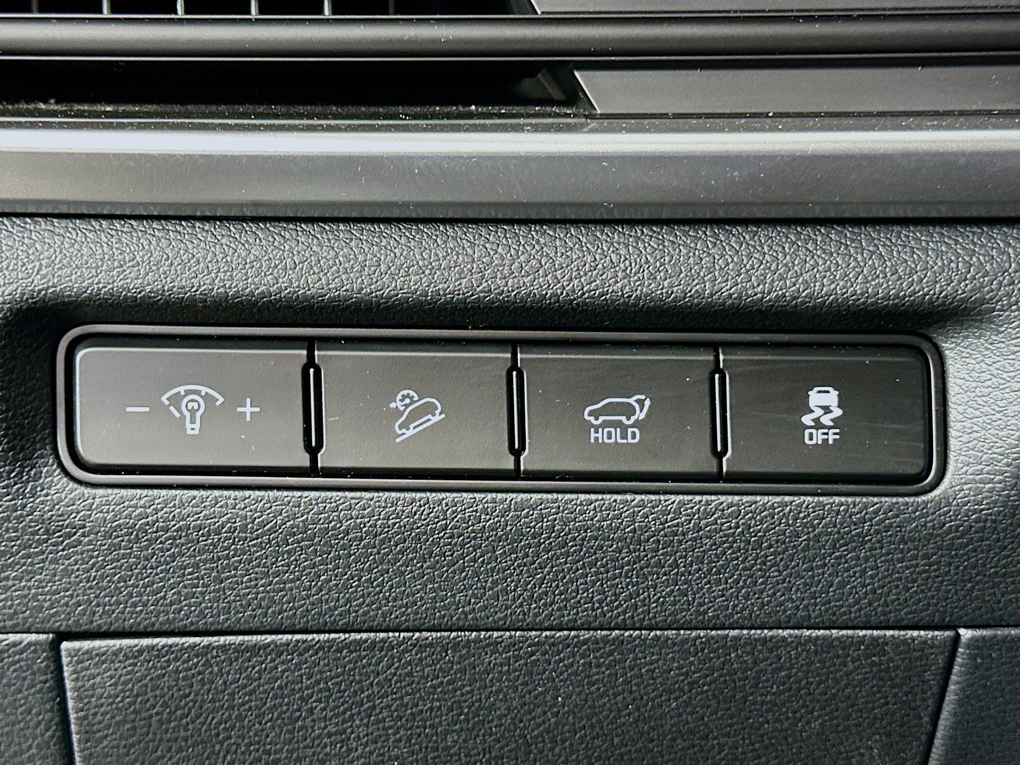 Used 2025 Kia Telluride S AWD/4WD image 17