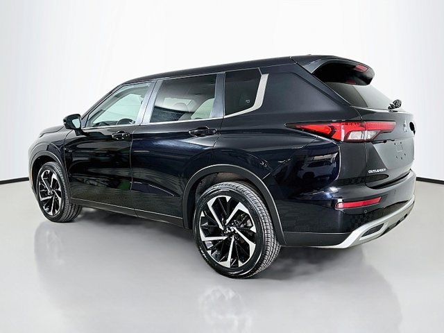 Used 2024 Mitsubishi Outlander SE AWD/4WD image 5