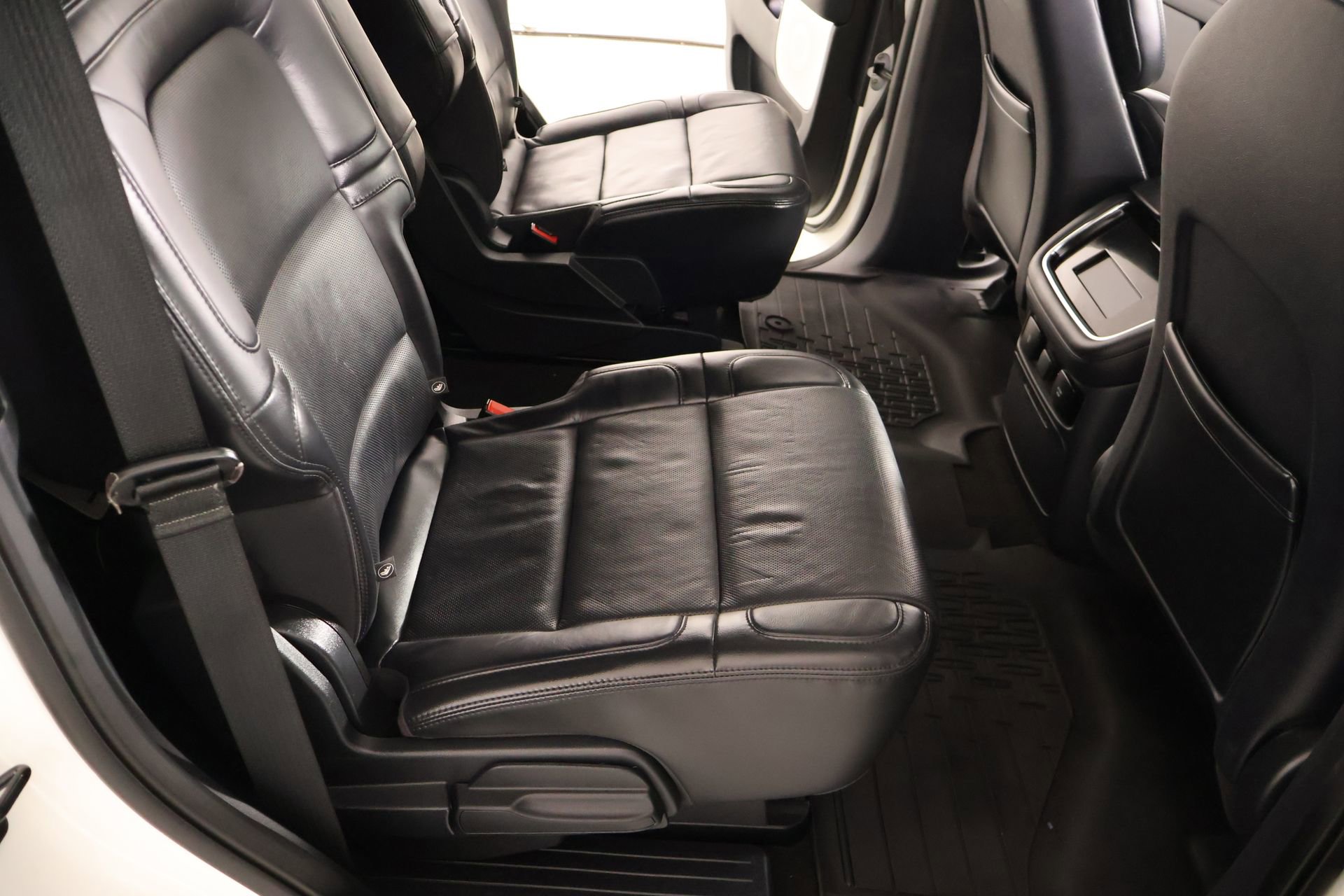 Used 2023 Lincoln Navigator Reserve image 16