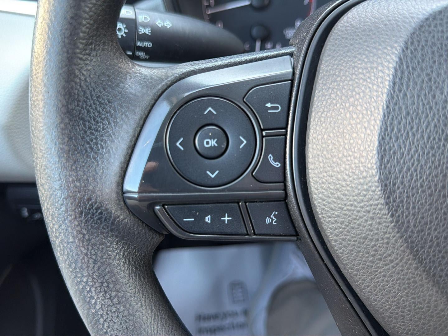 Used 2024 Toyota Corolla LE FWD image 20