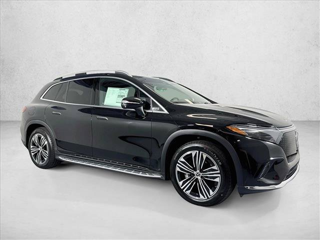 New 2026 Mercedes-Benz EQS 400 4MATIC SUV image 3