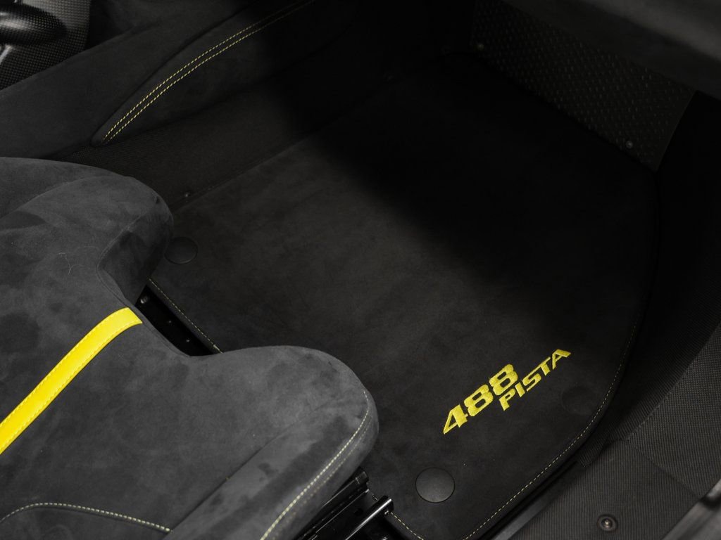 Certified 2019 Ferrari 488 Pista Coupe RWD image 24