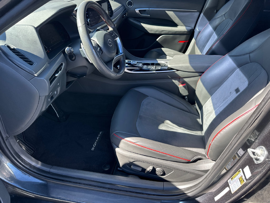 Used 2022 Hyundai Sonata SEL Plus w/ Cargo Package FWD image 9