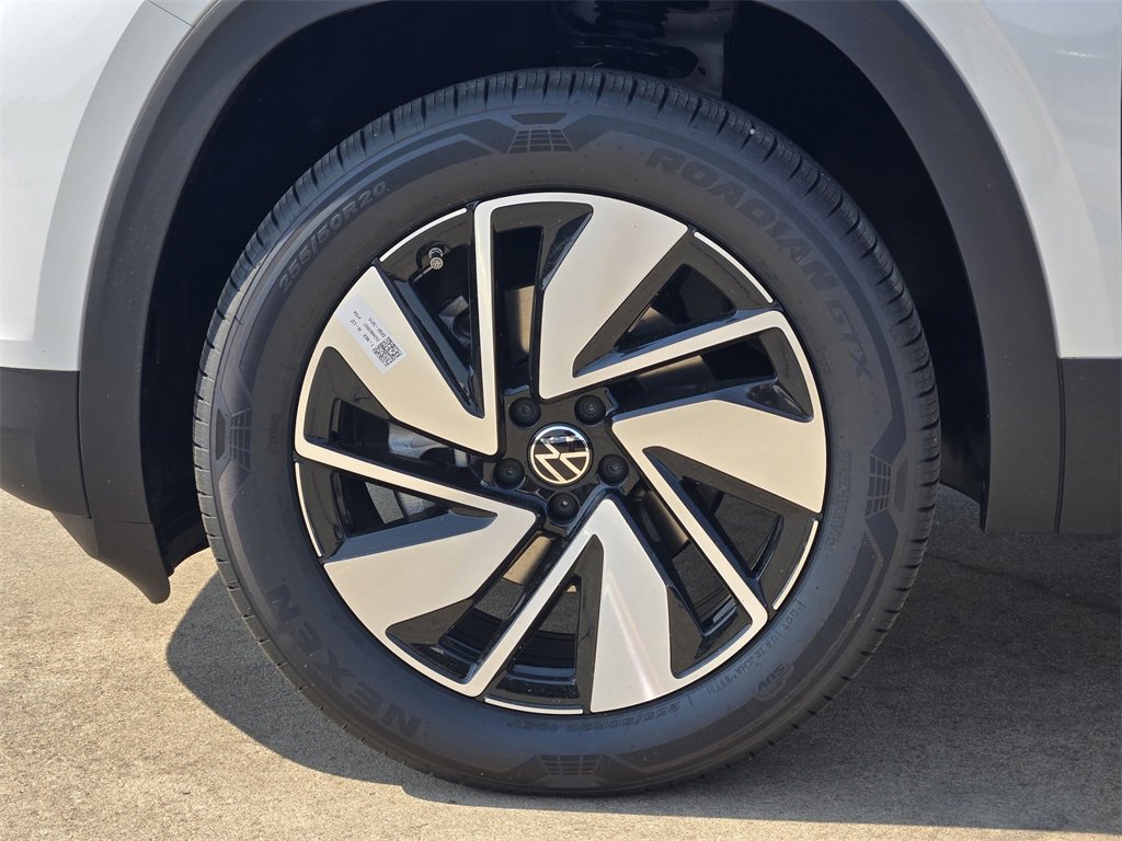 New 2026 Volkswagen Atlas SE image 10