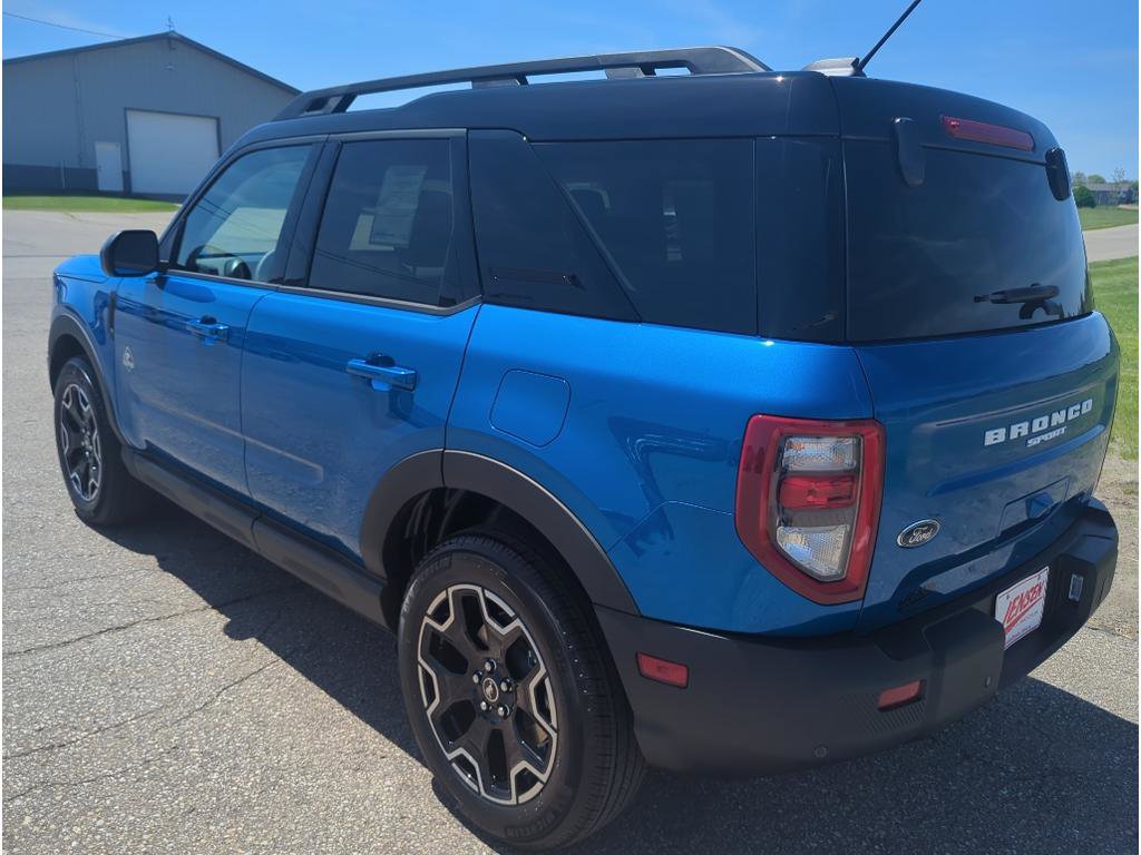 New 2025 Ford Bronco Sport Outer Banks image 5