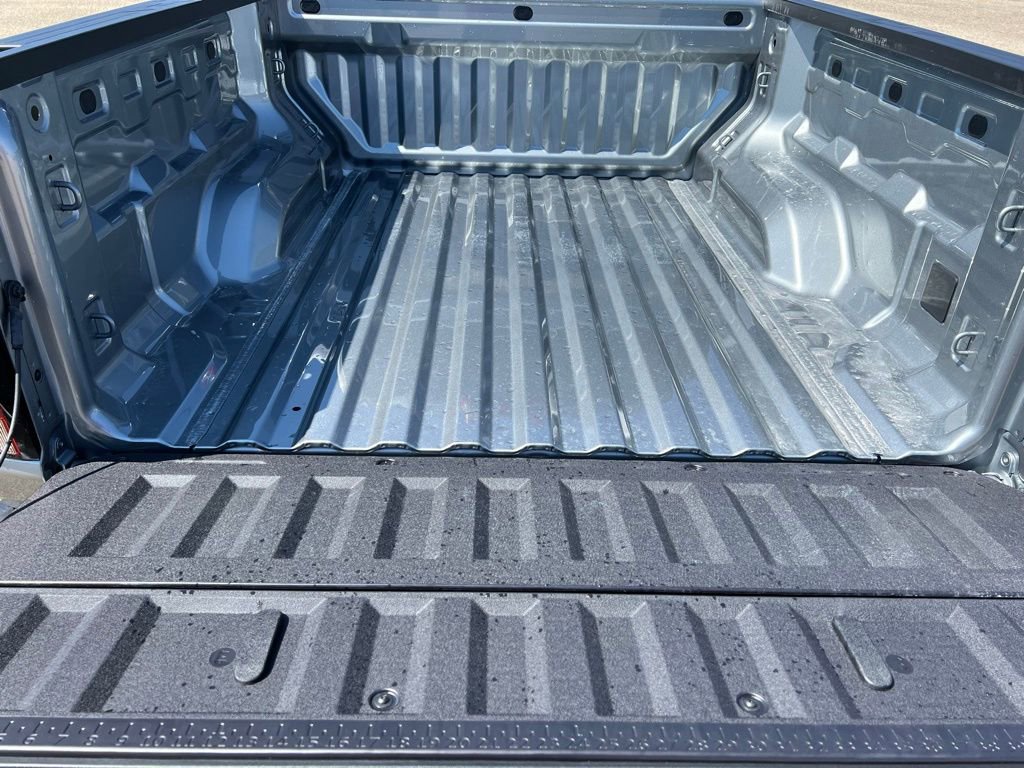 New 2026 Chevrolet Colorado LT image 15