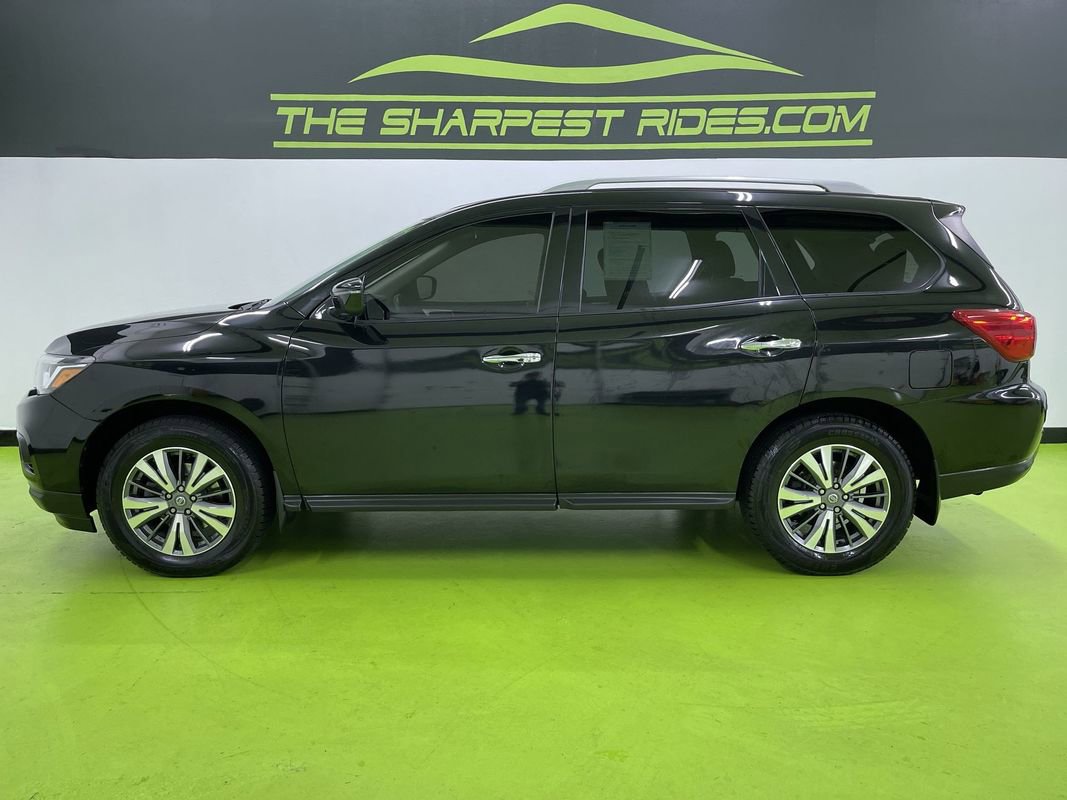 Used 2020 Nissan Pathfinder S image 6