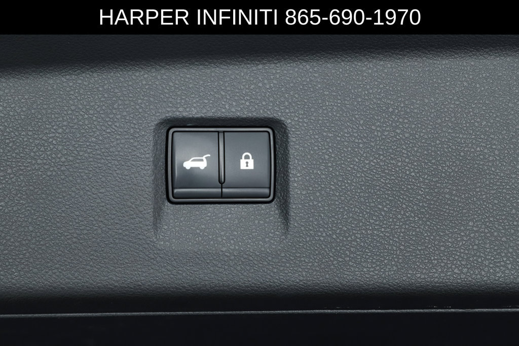 Used 2023 INFINITI QX60 Luxe w/ Performance Audio Package FWD image 30