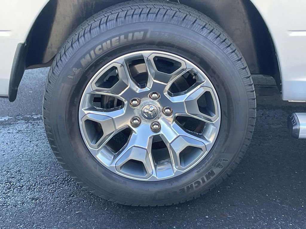 Used 2017 RAM 1500 Limited image 12