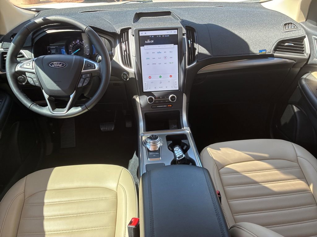 Used 2022 Ford Edge SEL w/ Convenience Package image 19