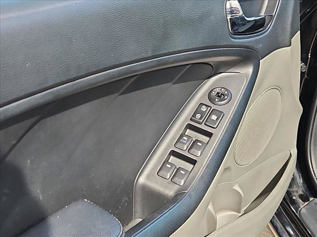 Used 2016 Kia Forte LX FWD image 8
