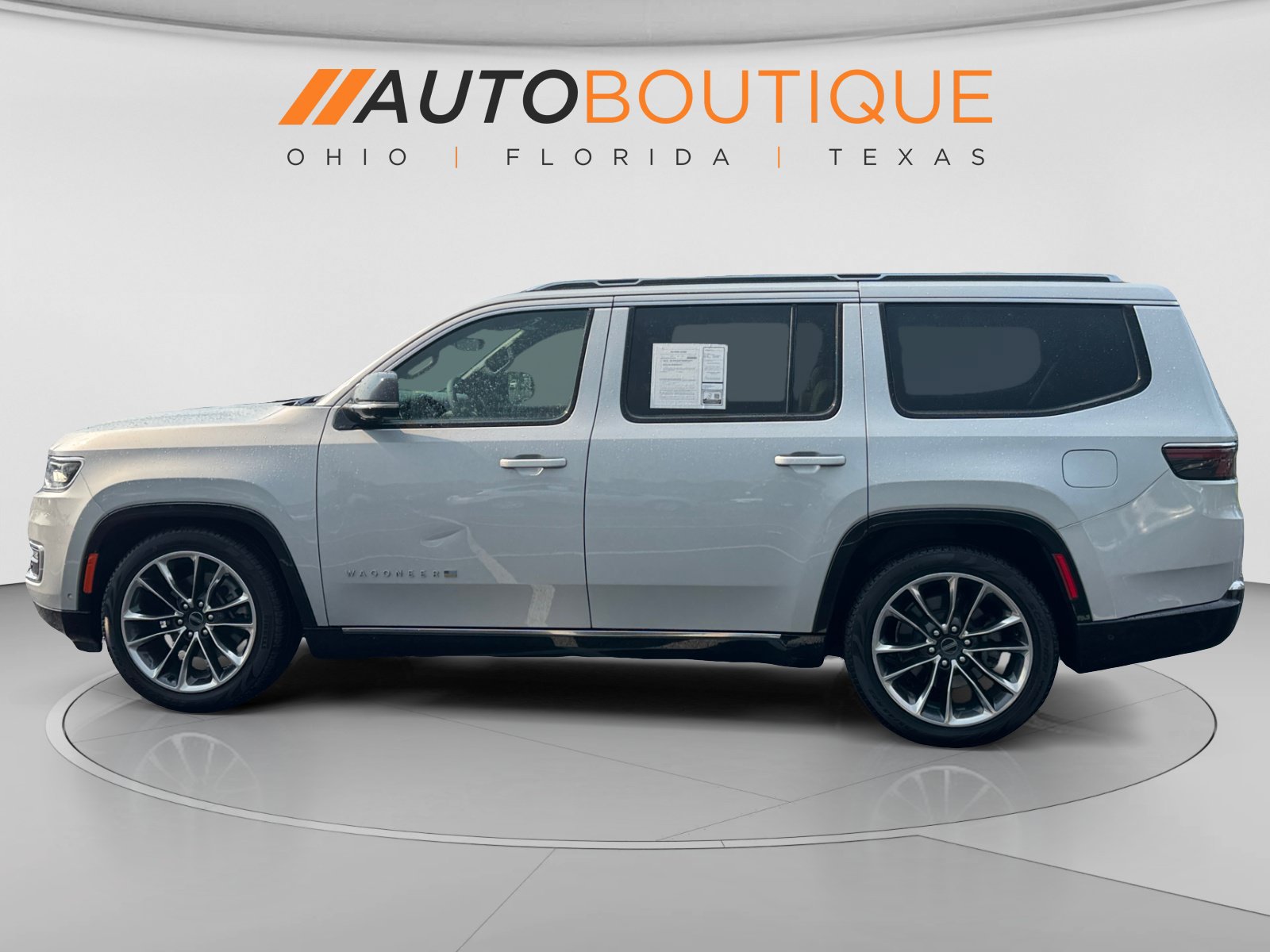Used 2025 Jeep Wagoneer Series III w/ Premium Group I AWD/4WD image 5