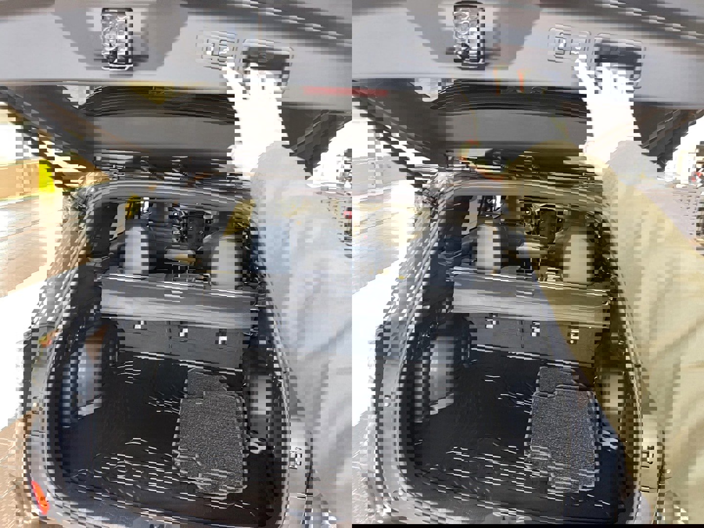 Used 2025 Subaru Forester Limited image 26